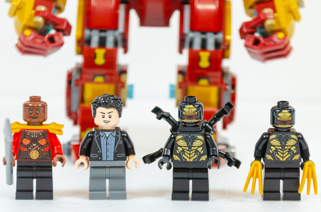 LEGO Marvel 76247 Hulkbuster : La Bataille du Wakanda, Jouet avec