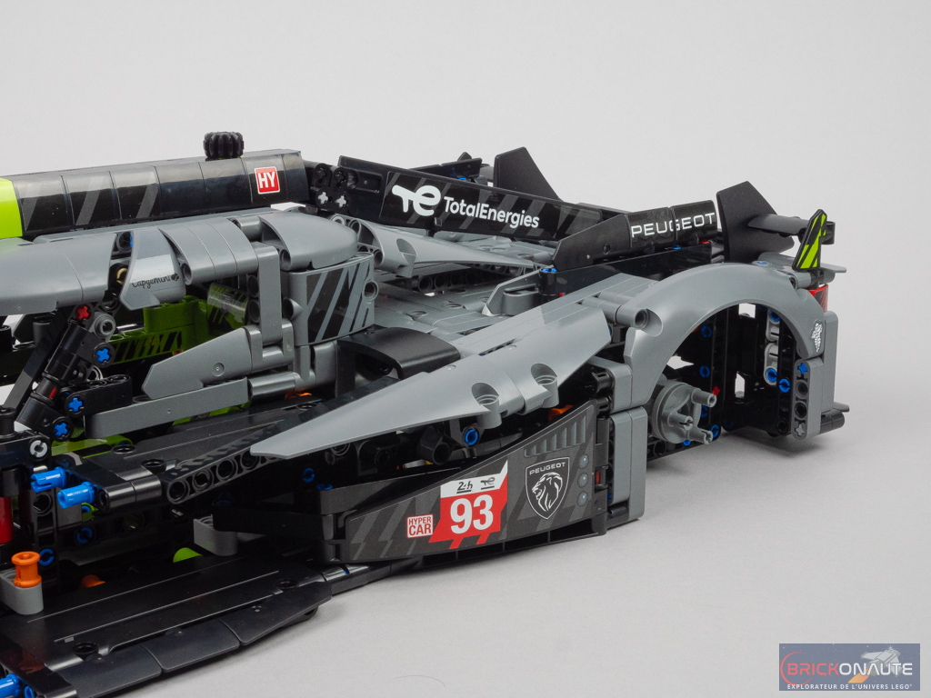 LEGO Technic 42039 pas cher, La voiture de course des 24 heures