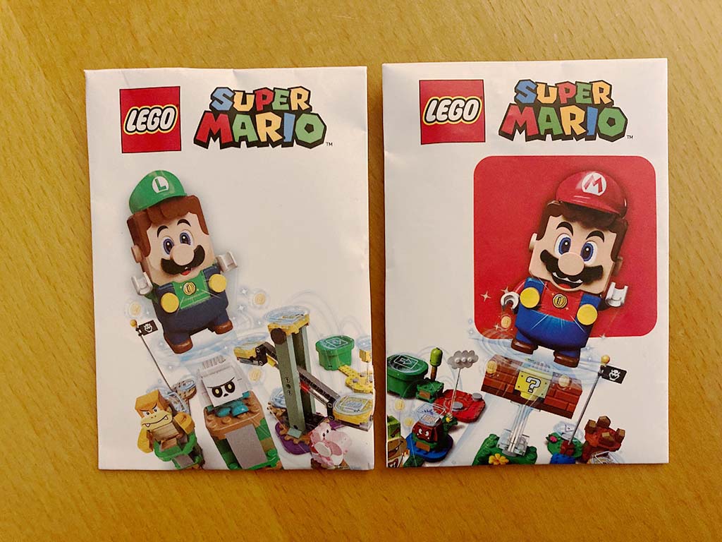 ▻ Gros plan sur les porte-clés LEGO Super Mario & Luigi - HOTH BRICKS